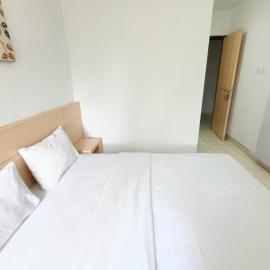 Urbanview Hotel B Liv Kendari by RedDoorz，位于Puunggolaka的酒店
