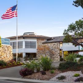 Hilton Garden Inn Monterey，位于蒙特雷的酒店