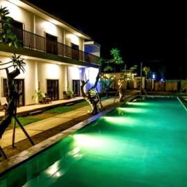 Tantra Hotel，位于Krui的酒店