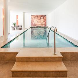 Romantik Hotel Jagdhof，位于卡尔达罗的酒店