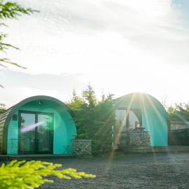 Original Glamping Pod with Hot Tub,位于弗罗德舍姆的酒店