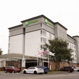 Holiday Inn Winter Haven by IHG，位于温特黑文的酒店