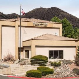 Country Inn & Suites by Radisson, Flagstaff, AZ，位于弗拉格斯塔夫的酒店