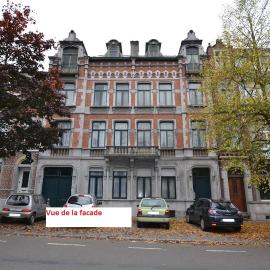 Duplex sympa Verviers，位于韦尔维耶的酒店