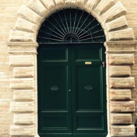 B&B Antica Biblioteca，位于费尔莫的酒店