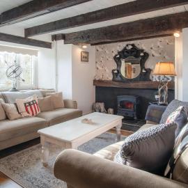 Milan Cottage - 2 Bedroom Cottage - Port Eynon，位于波特艾农的酒店