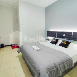 The Paragon Hotel Cilacap Redpartner,位于芝拉扎的酒店