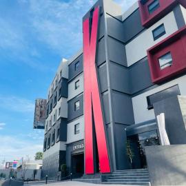 KHotel,位于莱昂的酒店