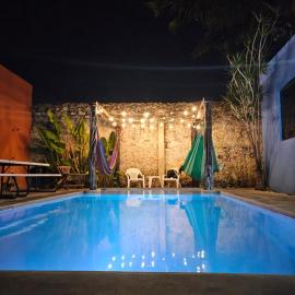 Hostal La Ermita，位于梅里达的酒店