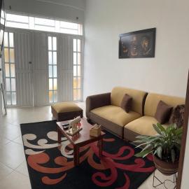 Apartamento angel’s，位于布加的酒店