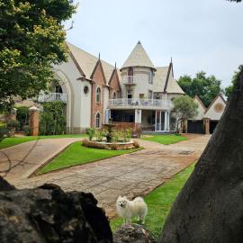 Castle Home，位于逊邱伦的酒店