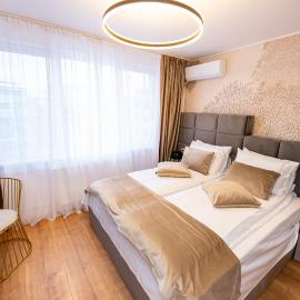 One by One by Grand Accommodation,位于布加勒斯特的酒店