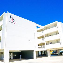 BiBi Hotel 宮古空港前,位于宫古岛的酒店