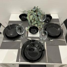 Superbe appartement proche Paris，位于让蒂伊的酒店