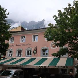 Weisses Rössel-Cavallo Bianco,位于韦尔芬的酒店