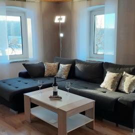 Ferienwohnung Oberschieda，位于Kirchenlamitz的酒店