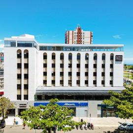 Ilhéus Praia Hotel，位于伊列乌斯的酒店