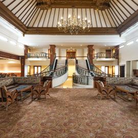 Loman Park Hotel Yogyakarta，位于日惹的酒店
