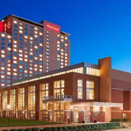 Sheraton Overland Park Hotel at the Convention Center，位于欧弗兰帕克的酒店