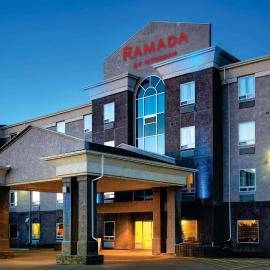 Ramada by Wyndham Prince Albert，位于艾伯特亲王城的酒店