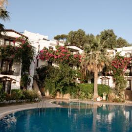 Mare Garden Hotel，位于阿克亚拉尔的酒店