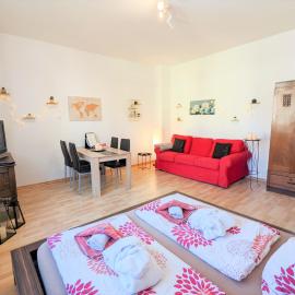 Urlaubsmagie - Ferienwohnung Uferhang - Sauna & Saisonaler Pool - UO1