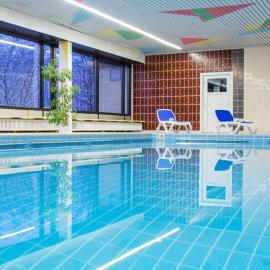 Appartement Helmut mit Sauna und Pool，位于弗赖翁的酒店