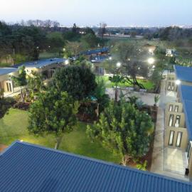 Manor Hills Guest Lodge，位于勒斯滕堡的酒店