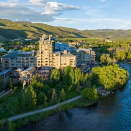The Westin Riverfront Resort & Spa, Avon, Vail Valley，位于埃文的酒店