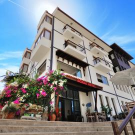 Doada Hotel,位于达特恰的酒店