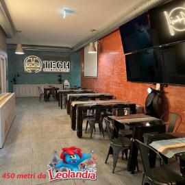 HOTEL TECH，位于布伦巴泰的酒店