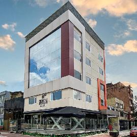 HOTEL SHERIDAN BOGOTA，位于波哥大的酒店