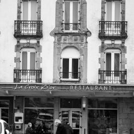 LA CROIX D'OR LOGIS Hôtels，位于勒法韦的酒店
