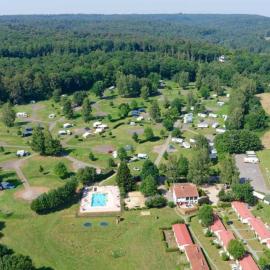 Glamping Virton，位于维尔通的酒店