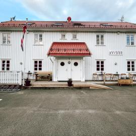 Lødingen Brygge，位于勒丁恩的酒店