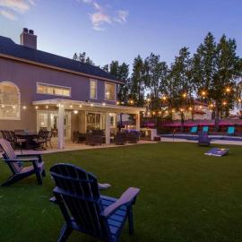 Scottsdale Oasis Heated pool and Spa，位于凤凰城的酒店