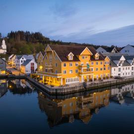 Quality Hotel Florø，位于弗洛罗的酒店