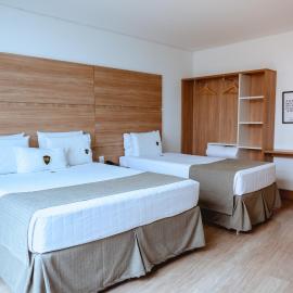 Riellis Center Hotel，位于博图卡图的酒店