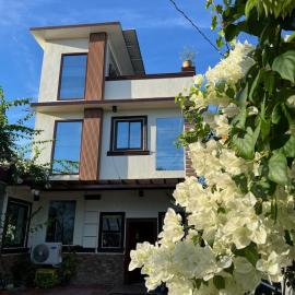 Villa Lourdes，位于阿拉米诺斯的酒店