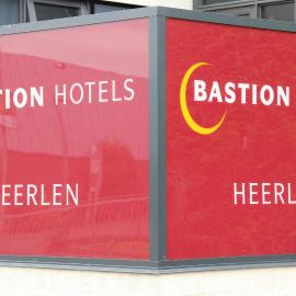 Bastion Hotel Heerlen，位于海尔伦的酒店