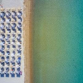 Platy Beach Hotel，位于普拉蒂的酒店