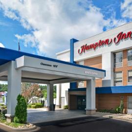 Hampton Inn Greenwood，位于格林伍德的酒店