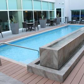 Hampton Inn by Hilton Hermosillo，位于埃莫西约的酒店