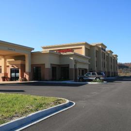 Hampton Inn Gallipolis，位于加利波利斯的酒店