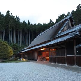 うだ薬湯の宿やたきや，位于宇陀市的酒店