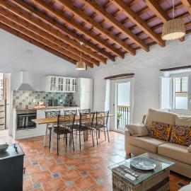 Buenavista 1920 by Ĥ - Centro Ayamonte ABHV400SP，位于阿亚蒙特的酒店