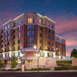 Residence Inn by Marriott Birmingham Downtown UAB，位于伯明翰的酒店
