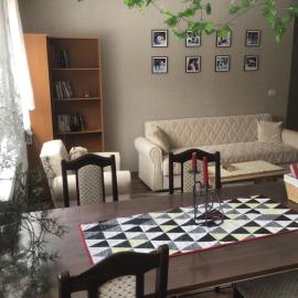 Luxury modern appartment，位于Püssi的酒店