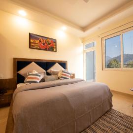 Perfectstayz Value Hills near Laxman Jhula