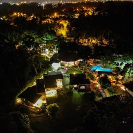 Terra Luna Lodge